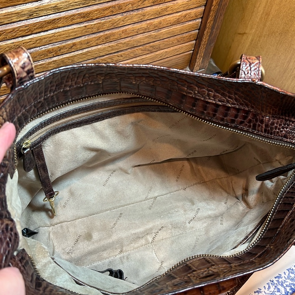 Brahmin Colette Melbourne croc embossed leather in pecan brown shoulder bag - Picture 15 of 17